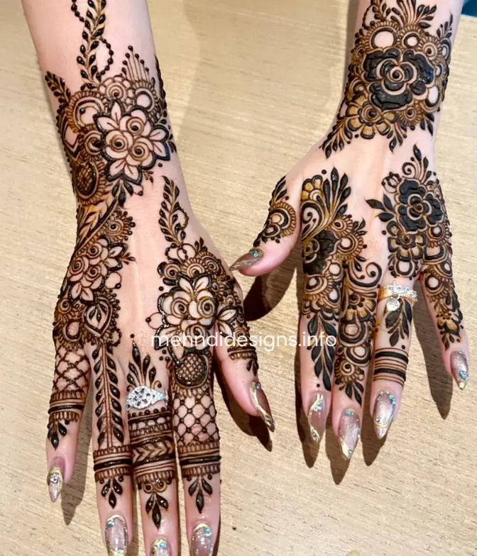 Full Mehndi Design