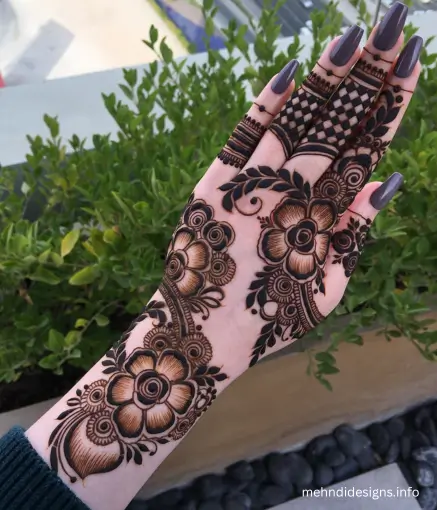New Mehndi Design